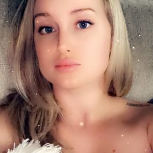 Meet your Posher, Whitney